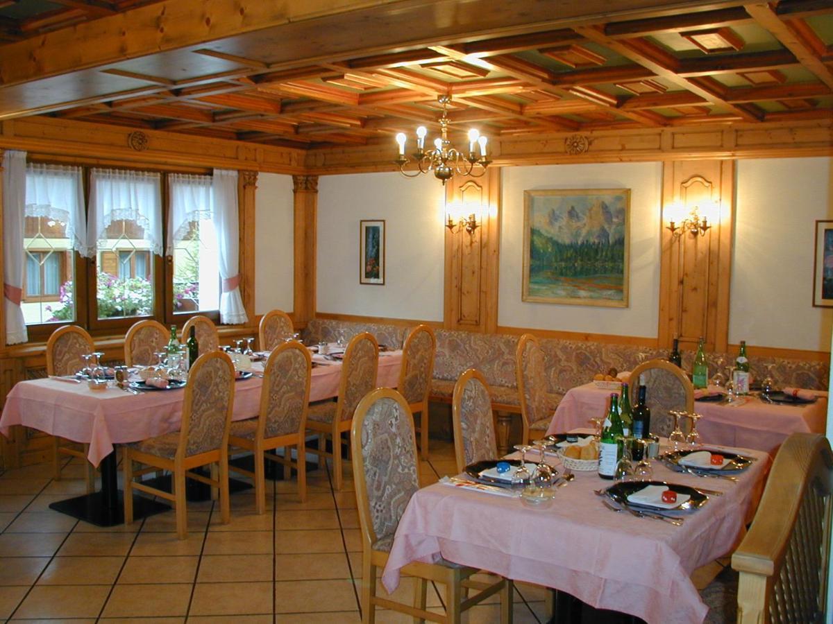 Alpen Hotel Vidi Madonna di Campiglio Exterior photo