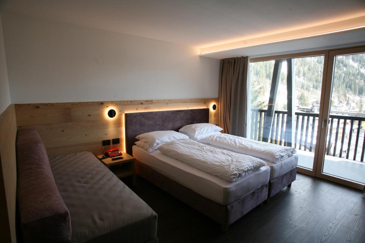 Alpen Hotel Vidi Madonna di Campiglio Exterior photo